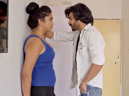 Padosan E01 Rioplus Hindi Adult Web Series