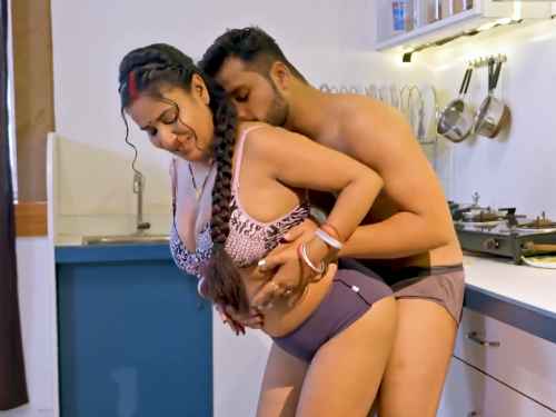 Bhabhi Suniye Na E03 Hulchul Hindi Adult Web Series